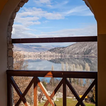 Villa το σπιτι της ελευθερίας και της σοφίας Kastoria