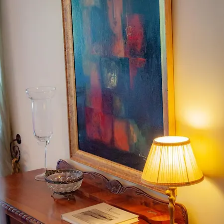 το σπιτι της ελευθερίας και της σοφίας Villa *