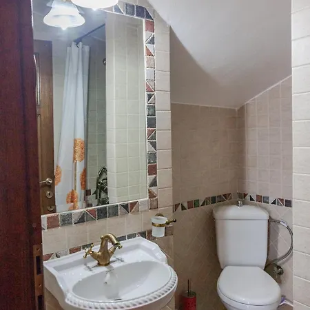 Το Σπιτι Της Ελευθερίας Και Της Σοφίας Villa Kasztoriá