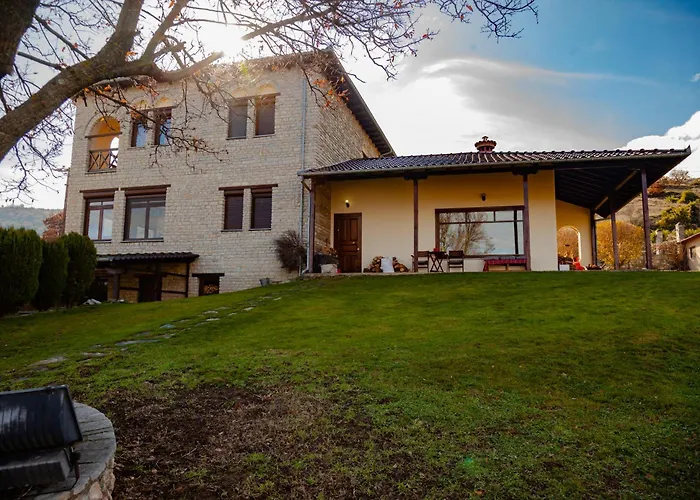 Το Σπιτι Της Ελευθερίας Και Της Σοφίας Kasztoriá