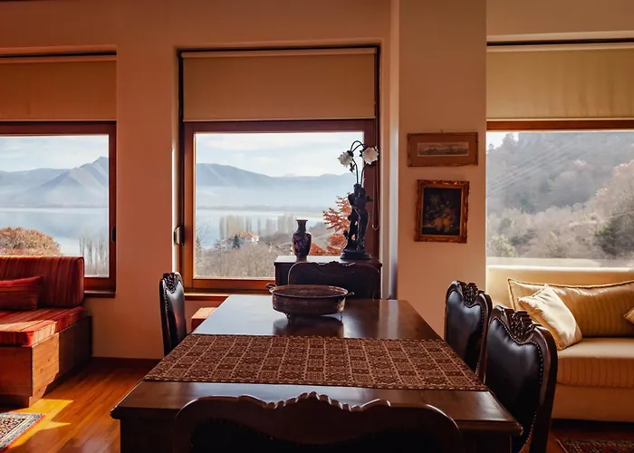 Вилла Το Σπιτι Της Ελευθερίας Και Της Σοφίας Кастория