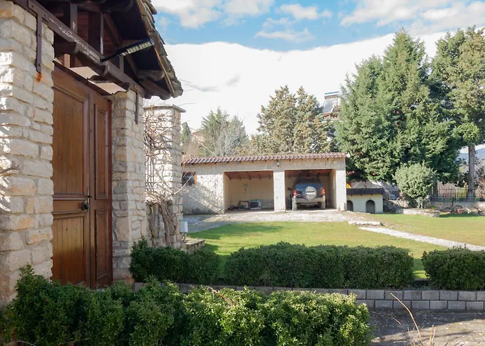 Το Σπιτι Της Ελευθερίας Και Της Σοφίας