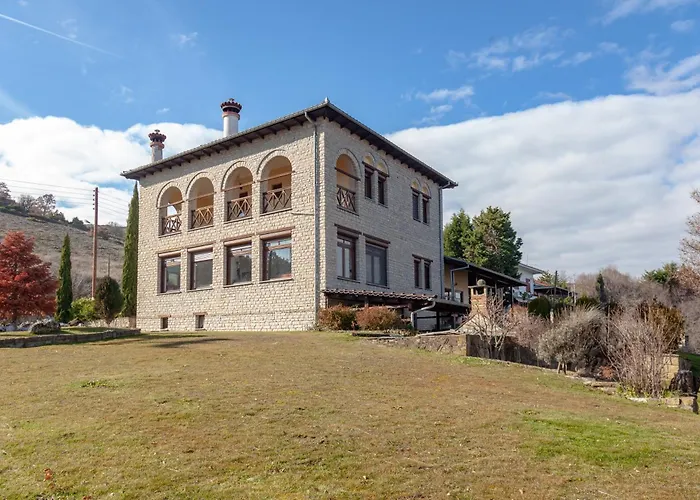 Το Σπιτι Της Ελευθερίας Και Της Σοφίας * Кастория