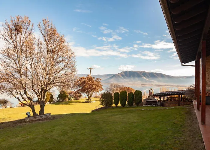 Вилла Το Σπιτι Της Ελευθερίας Και Της Σοφίας *